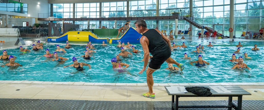 Esercizi in piscina per dimagrire